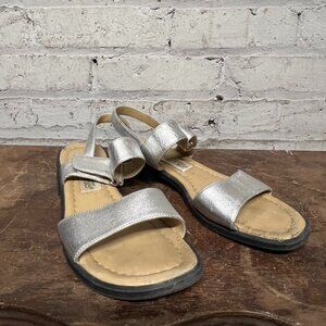 Wedge Sandals 6M Metallic Silver - Women's Open Toe Shoes